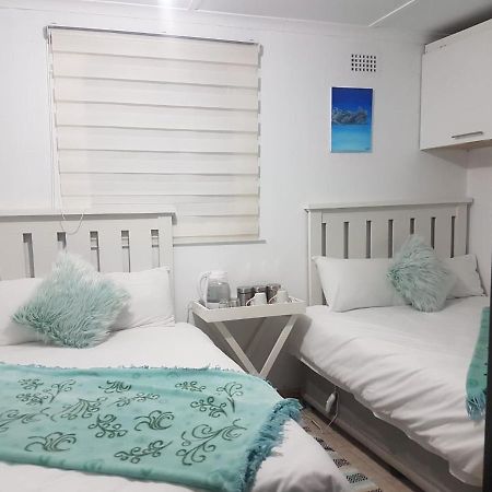 Aliwal Villa Guest Lodge المظهر الخارجي الصورة
