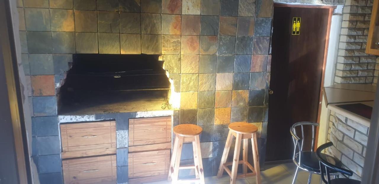 Aliwal Villa Guest Lodge المظهر الخارجي الصورة