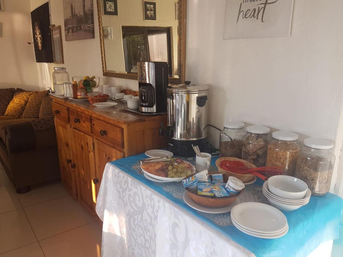 Aliwal Villa Guest Lodge المظهر الخارجي الصورة