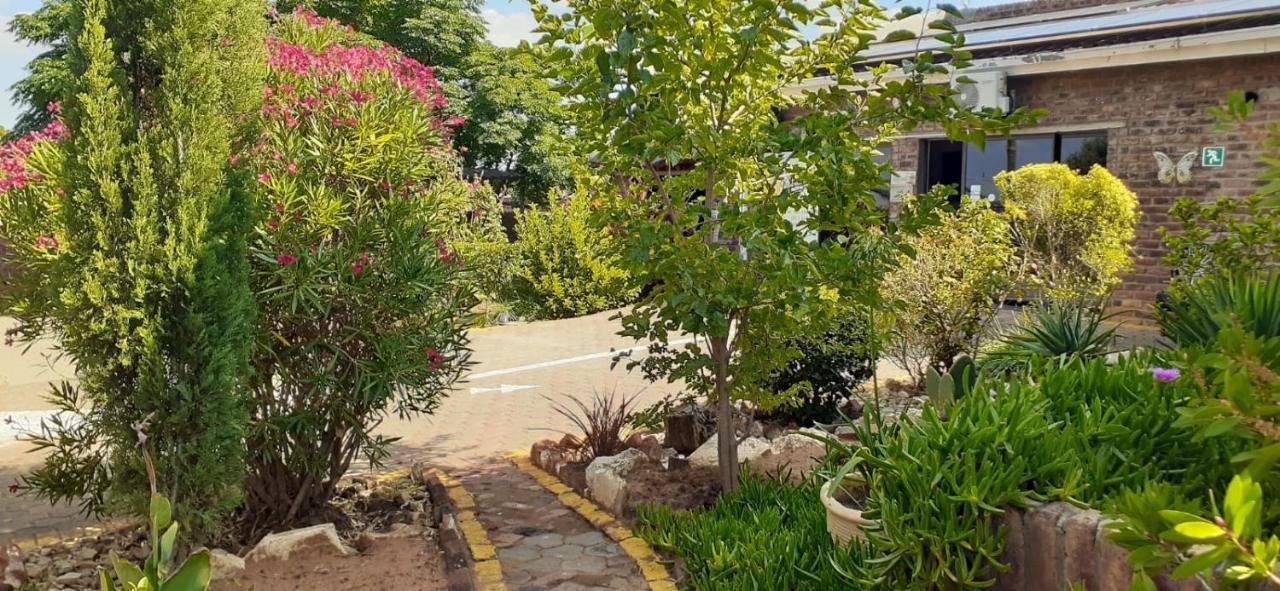 Aliwal Villa Guest Lodge المظهر الخارجي الصورة