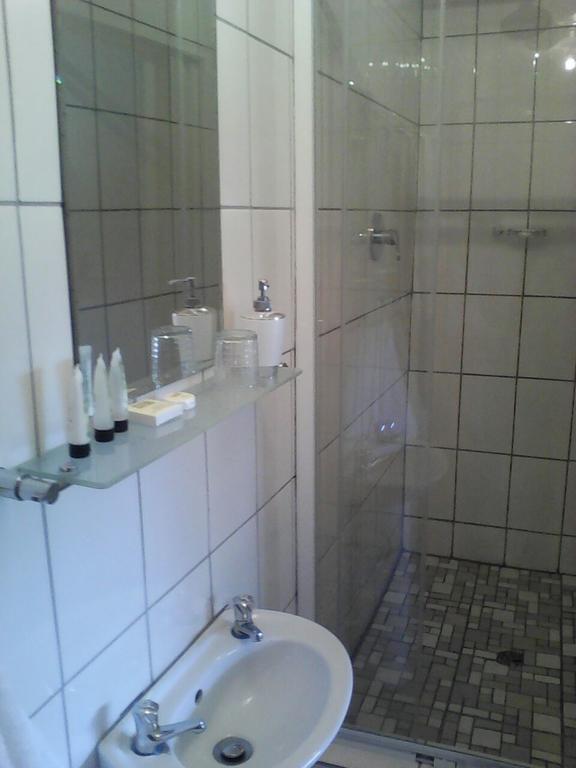 Aliwal Villa Guest Lodge المظهر الخارجي الصورة