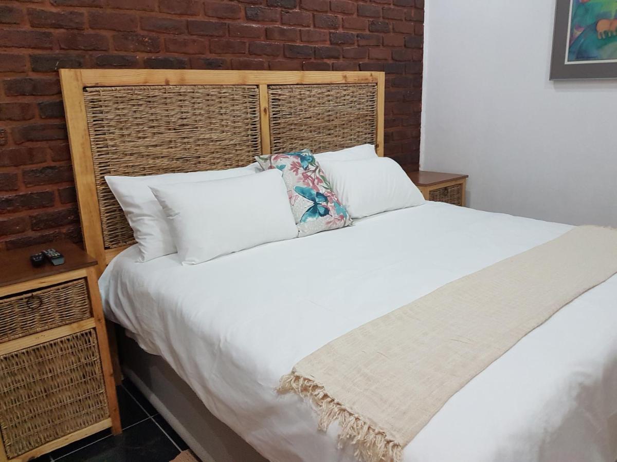 Aliwal Villa Guest Lodge المظهر الخارجي الصورة